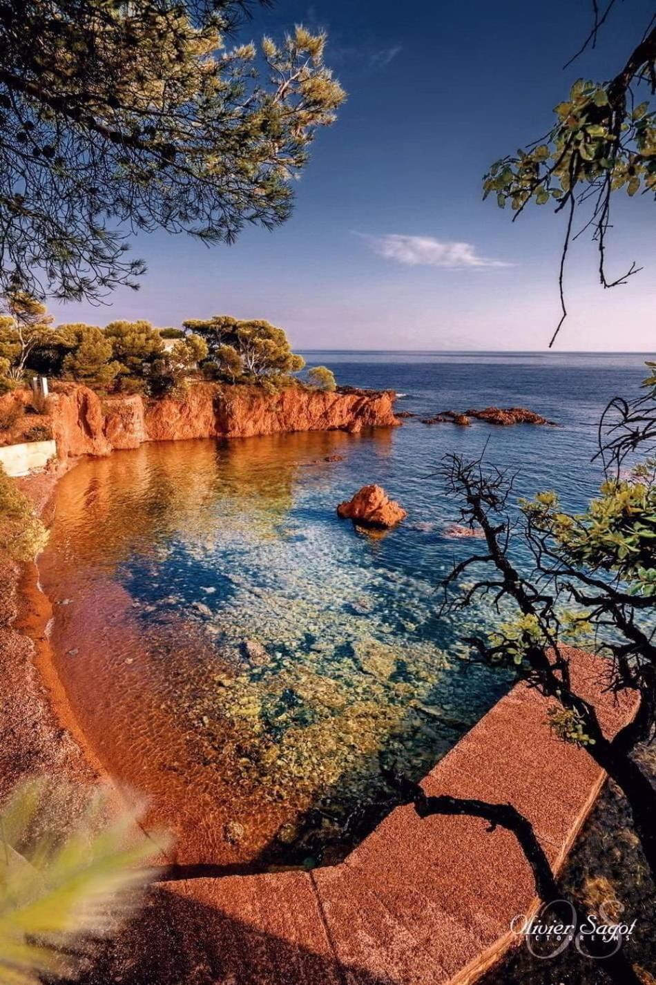 Petit Paradis Vue Mer- Plage Et Calanques A 3 Mn Saint-Raphaël Kültér fotó